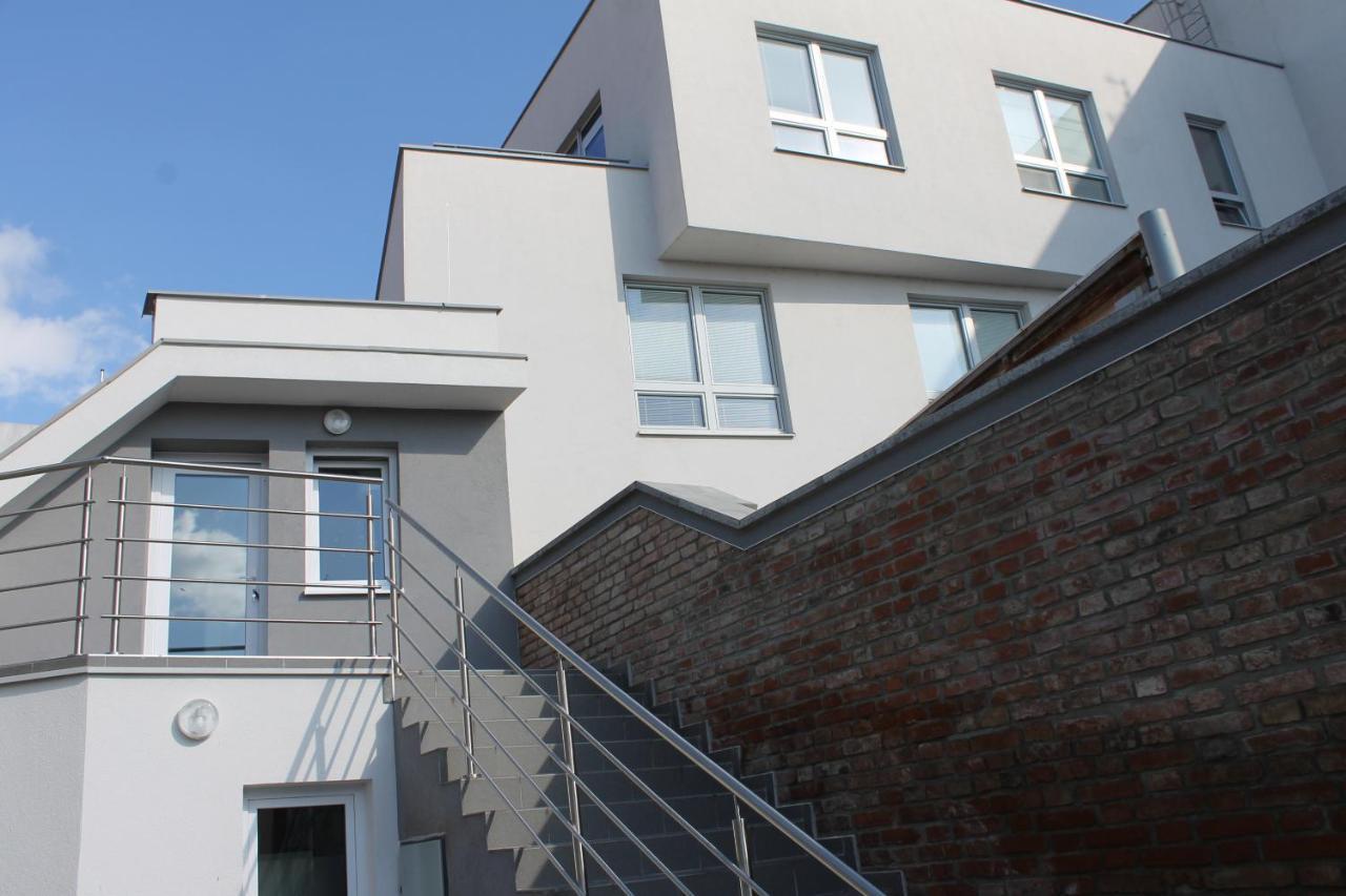 Apartmany Pri Auparku 皮耶什佳尼 外观 照片